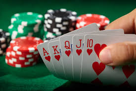 Câu hỏi thường gặp về kinh nghiệm chơi Poker